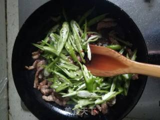 青椒肉丝的做法步骤：5