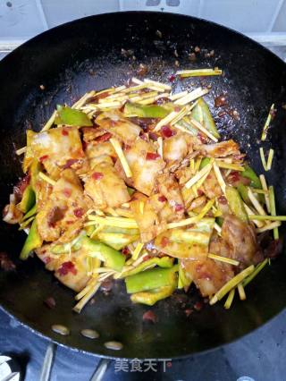 家常回锅肉的做法步骤：7