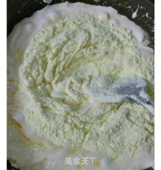 花生蔓越莓牛轧糖的做法步骤：2