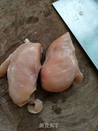 小炒鸡脯肉的做法步骤：2