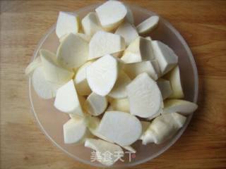 油焖茭白的做法步骤：2