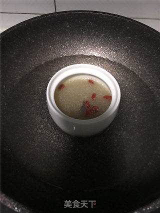 鸡汤燕窝的做法步骤：4