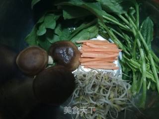 石锅拌饭的做法步骤：1