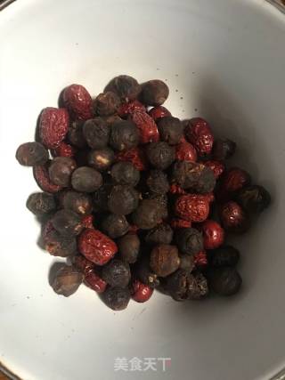 懒人版甜汤的做法步骤：1