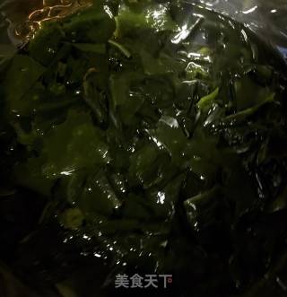 海带鸡汤的做法步骤：2