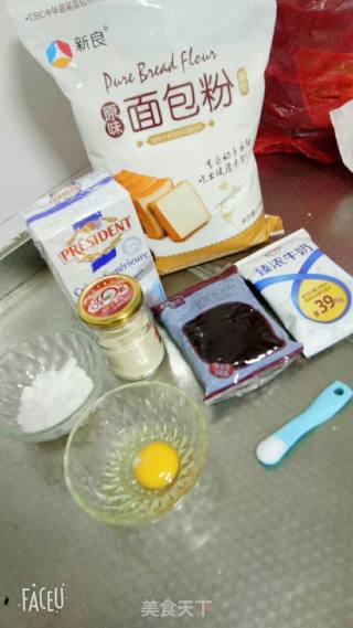 淡奶油豆沙排包的做法步骤：1