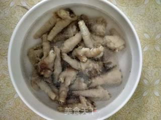 泡椒凤爪的做法步骤：3