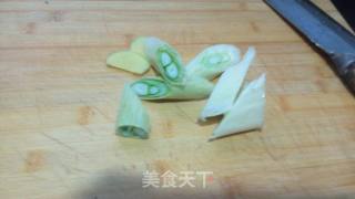 板栗啤酒鸭的做法步骤：1