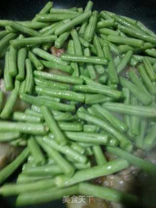 家常炒豆角的做法步骤：4