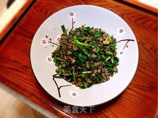 韭菜炒牛肉的做法步骤：5