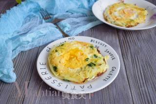 鸟巢鸡蛋饼的做法步骤：11