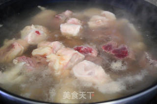 萝卜牛杂的做法步骤：2