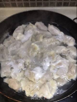 红油水饺的做法步骤：3