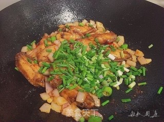 香辣鸡翅的做法步骤：8