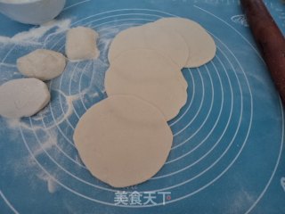 虾皮旱萝卜馅饼的做法步骤：8