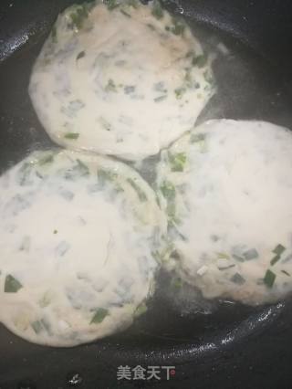 发面香葱饼的做法步骤：16