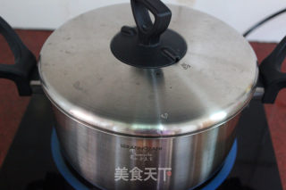 虫草花鸡腿炖汤的做法步骤：7