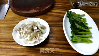平菇这么做清新爽口风味独特-庄青山的做法步骤：4