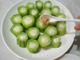 蒜蓉蒸丝瓜的做法步骤：11