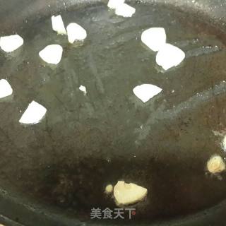 丝瓜蚝油木耳的做法步骤：3