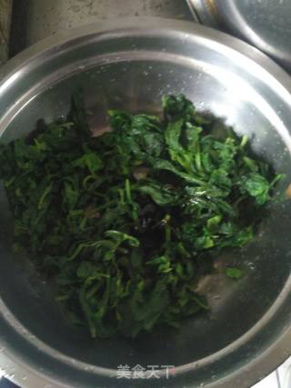 凉拌芹菜叶的做法步骤：4