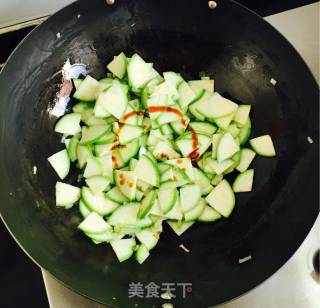 素炒西葫芦的做法步骤：5