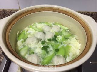 丝瓜鸡蛋丸子汤的做法步骤：8