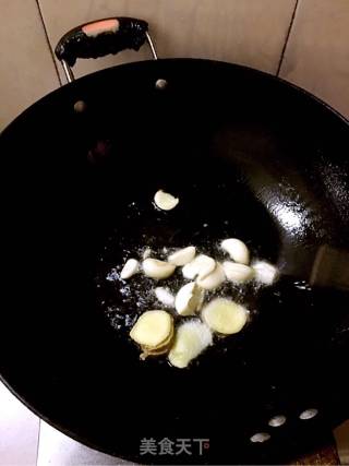 香辣鸡煲的做法步骤：1