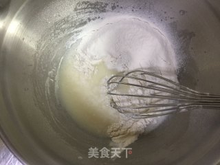 草莓果酱蛋糕卷的做法步骤：4