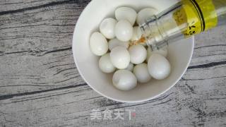 茄汁虎皮鹌鹑蛋的做法步骤：3