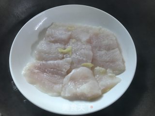 清蒸龙利鱼的做法步骤：4