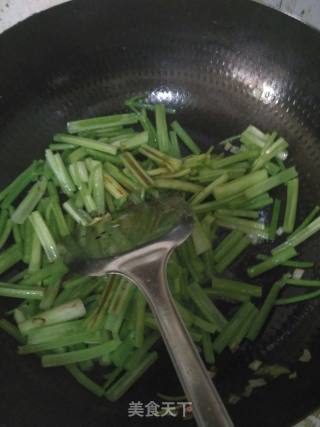 鸡蛋抱芹菜的做法步骤：6