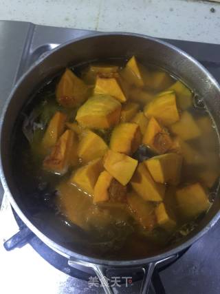 南瓜鸡汤面的做法步骤：4