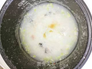 皮蛋瘦肉粥的做法步骤：6