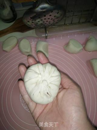 猪肉酸菜馅饼的做法步骤：8