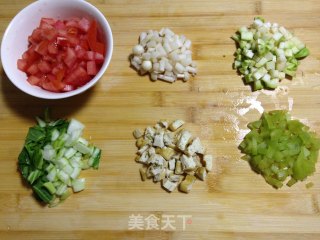 番茄青菜烫饭的做法步骤：1