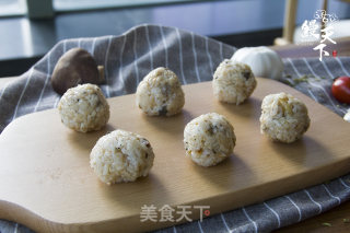 鳗天下美食之鳗鱼芝士饭团的做法步骤：4