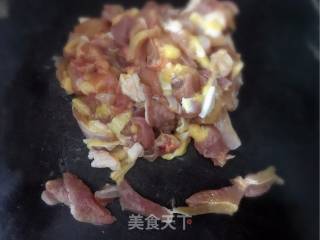 鸡丝炒娃娃菜的做法步骤：2