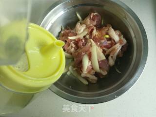 平底锅烤肉的做法步骤：4