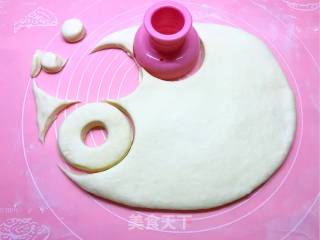 烤箱版甜甜圈的做法步骤：8