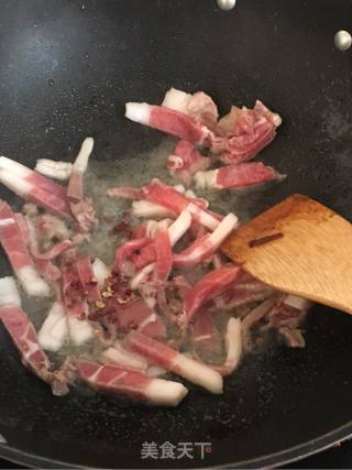 猪肉炒海带的做法步骤：6