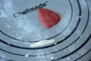 圣诞香肠雪人包的做法步骤：9