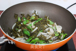 开胃香辣酸菜的做法步骤：6