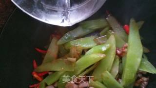 莴笋炒五花肉的做法步骤：6