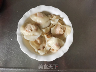剩饺五分钟变煎饺的做法步骤：1