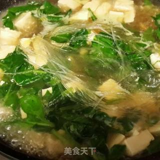 菠菜粉丝豆腐汤的做法步骤：4