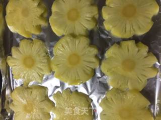 菠萝干的做法步骤：4