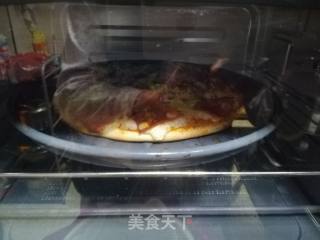 培根披萨的做法步骤：8