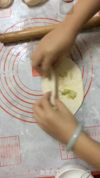 葱油饼（发面）的做法步骤：9