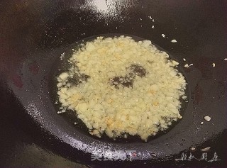 避风塘茄子的做法步骤：8